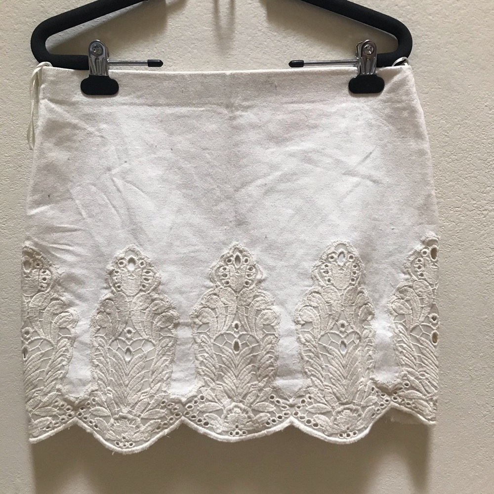 Zara Ivory Crochet Embroidered Skirt Boho Festival Style Size L - Picture 8 of 9